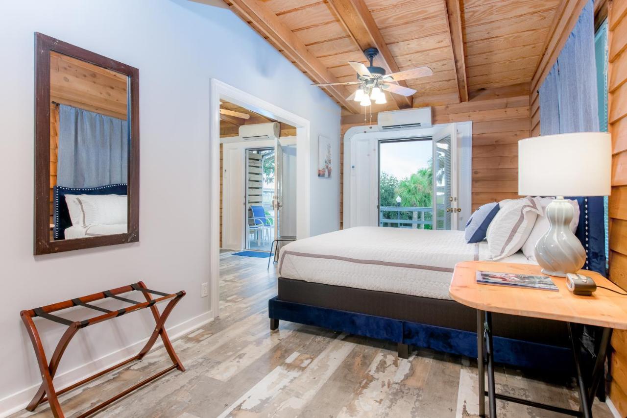 Darien Dockside Inn Екстериор снимка
